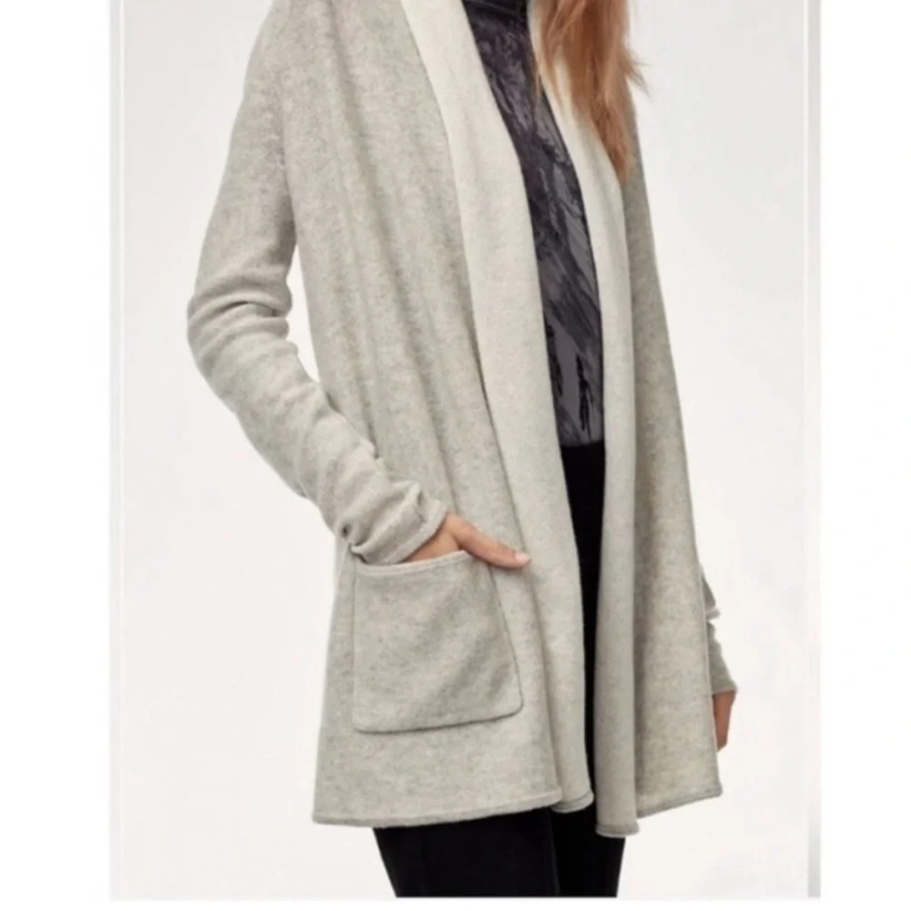 Aritzia Babaton Wool Cashmere Beekman Brennan Light Gray Sweater Cardigan Large